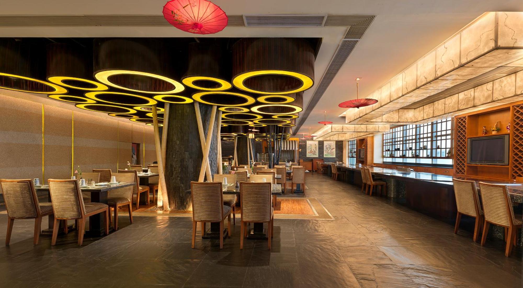 Regal Palace Hotel Dongguan  Exterior photo