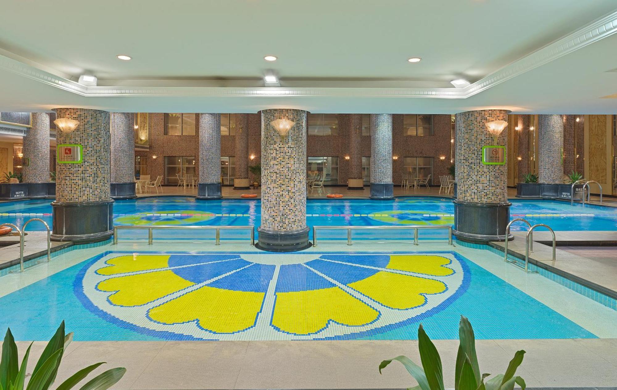 Regal Palace Hotel Dongguan  Exterior photo