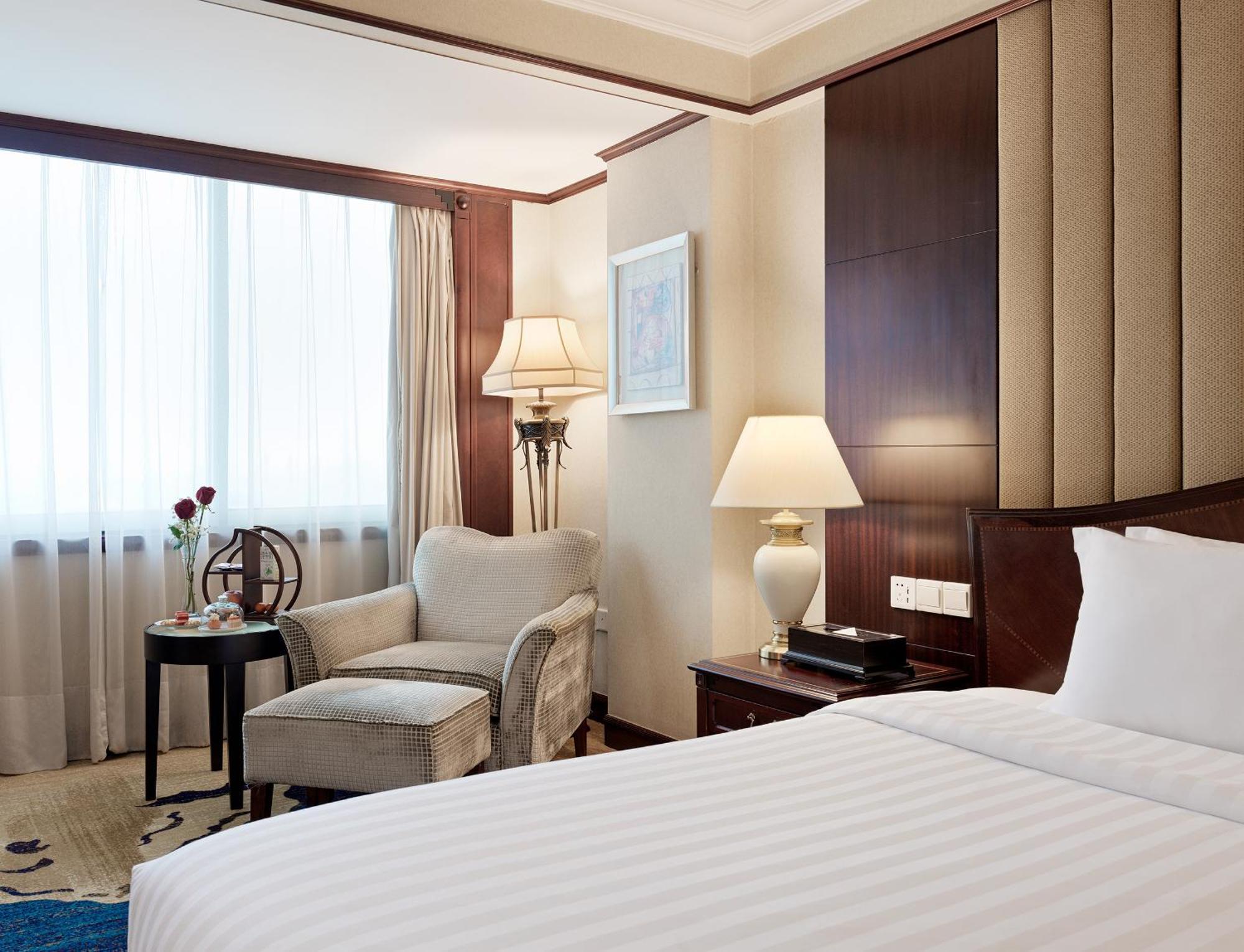 Regal Palace Hotel Dongguan  Exterior photo