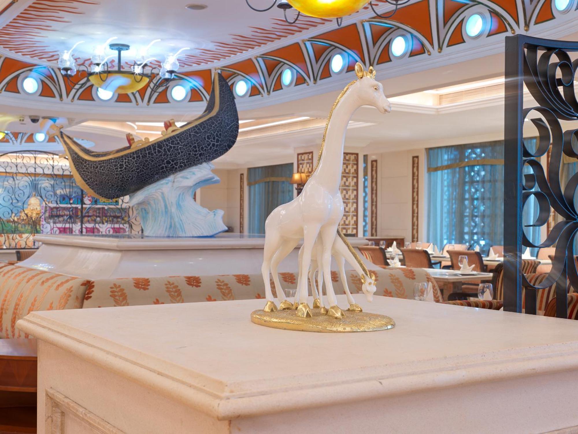 Regal Palace Hotel Dongguan  Exterior photo